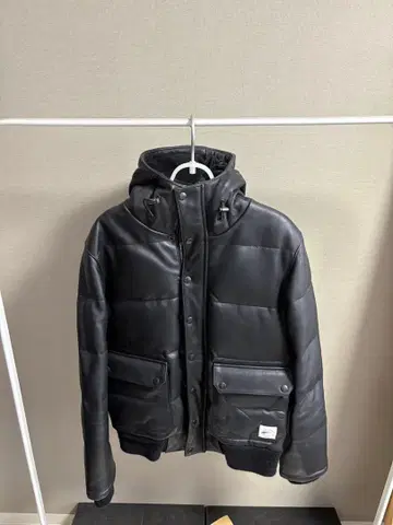 VICTIM 가죽 다운 자켓 L 사이즈 블랙