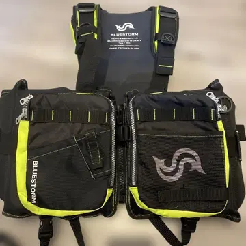 BLUESTORM TK-26 구명 조끼 블랙/옐로우 그린 벚꽃 마크