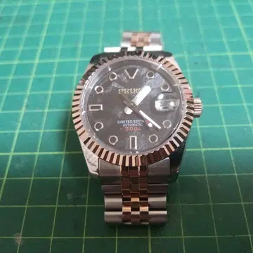 NH-35 데이트 저스트, 핑크 골드 콤비