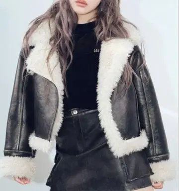 MURUA 빈티지 라이크 숏 페이크 무스탕 자켓