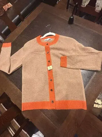 UNIQLO INEQS 콜라보 베이지 오렌지 가디건 긴팔