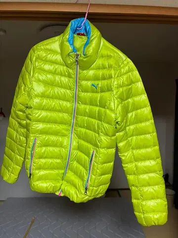 형광 그린 다운 자켓