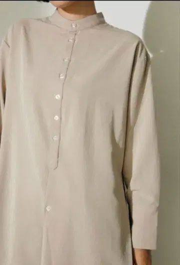 새상품급 STYLE MIXER 하이 슬릿 롱 셔츠 여성용 상의