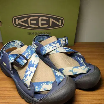 243-31 KEEN 아웃도어 샌들 27.5cm