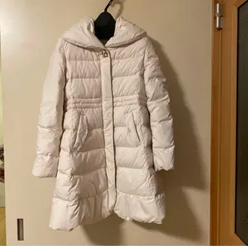 롱 다운 코트 화이트 후드 부착 겨울 상품