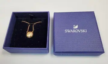 C93 SWAROVSKI 스완 목걸이 메이크업 박스 포함