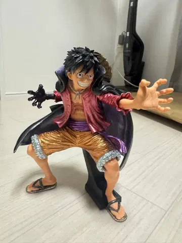 루피 액션 피규어 밀짚모자