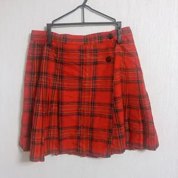 빨간색 체크 랩 스커트 트레디셔널