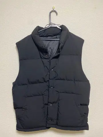 블랙 다운 베스트 새상품급