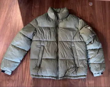 ZARA 다운 자켓 올리브 그린 M