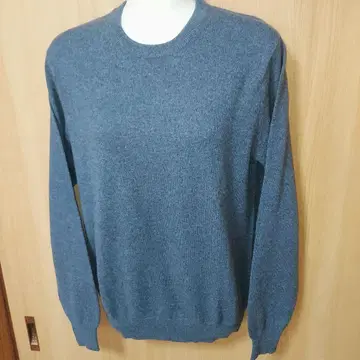 유니클로 캐시미어 100% 크루넥 스웨터