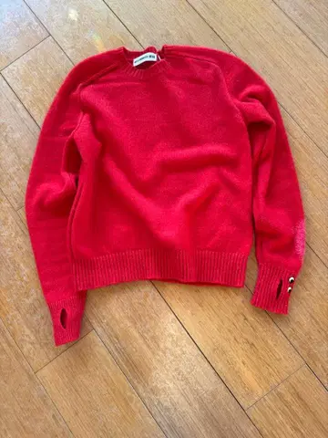 유니클로 아냐 캐시미어 크루넥 스웨터 S 빨간색