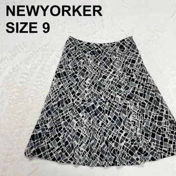 뉴요커 기하학 패턴 스커트 무릎 기장 모노톤 화이트 블랙 고급 928