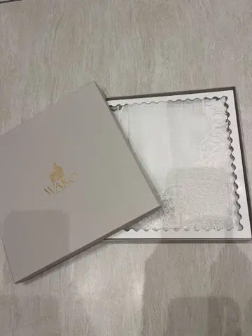 WAKO 레이스 포함 화이트 손수건 선물용 박스형