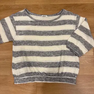 NICE CLAUP 보더 니트 풀오버 그레이 화이트 프리 사이즈