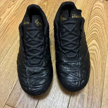ATHLETA O Rei 블랙 스파이크 끈 포함