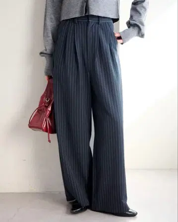 Kastane 스트라이프 슬랙스 전인류 팬츠 사이즈0