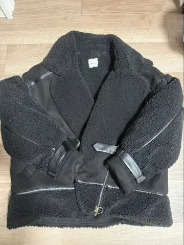 REDYAZEL 블랙 보아 자켓