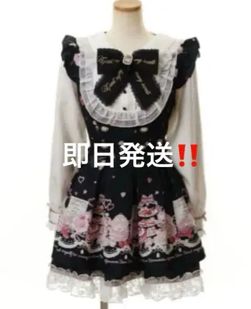 LIZLISA 메니 하트 애프터눈티 패턴 셋업