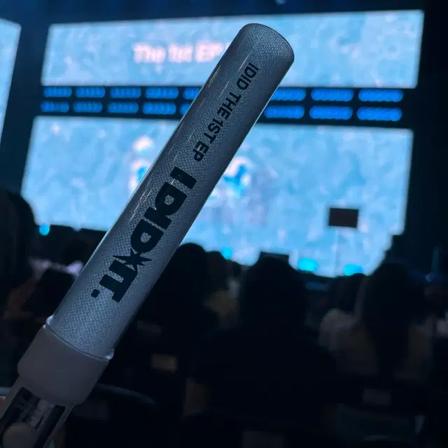 아이딧 쇼케이스 응원봉 팝니다