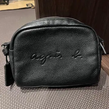 agnes b. 애니에스베 가죽 숄더백 주름 가죽