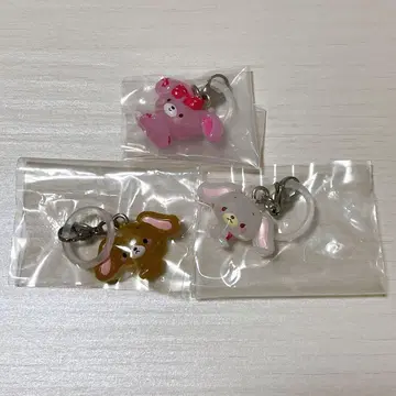 산리오 헐렁한 표시 액세서리 봉봉리본 하얀 토끼 검은 토끼