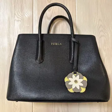 FURLA 블랙 핸드백 플라워 참 포함 훌라