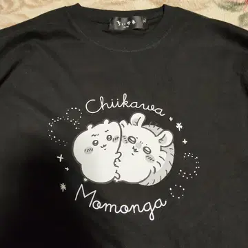 치이카와 모몽가 긴팔 T셔츠 블랙