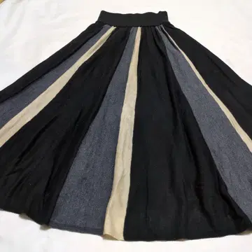 니트 플레어 롱 스커트 블랙 그레이 베이지 스트라이프 안감 있음