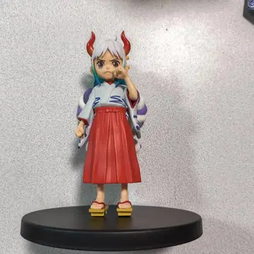 원피스 야마토 피규어