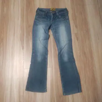 SEVENTEEN C17 부츠컷 데님 라이트 블루