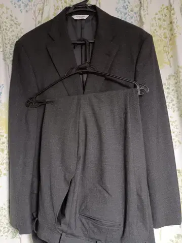 마리끌레르 다크 그레이 비즈니스 정장