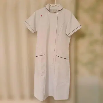 le coq sportif 흰 옷 M 사이즈