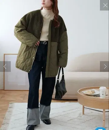 DISCOAT 보아 절개 퀼팅 코트 M 사이즈