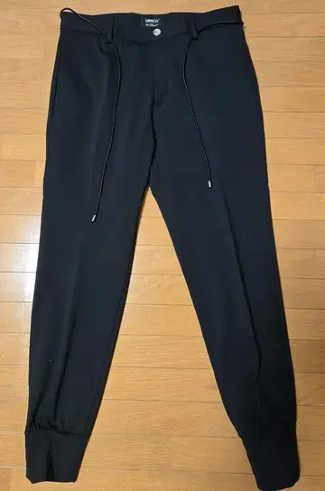 EMMETI 블랙 조거 팬츠 사이즈 50 BR