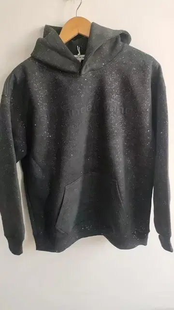 블랙 스플래터 프린트 후드티 M