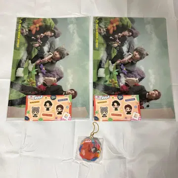 미세스 그린애플 제일복권 클리어 파일과 바스락 아크릴 참 세트