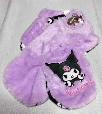 산리오 쿠로미 머플러 리버서블 미사용 새상품 옷걸이 포함