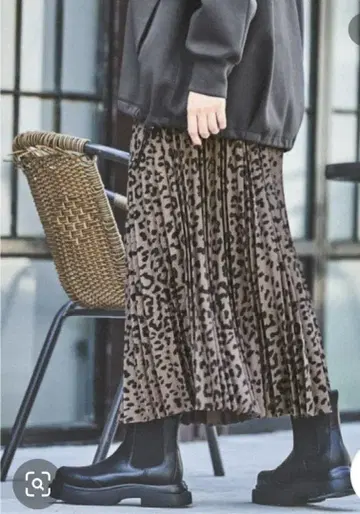니코앤드 레오파드 무늬 플리츠 롱 스커트 LSize 택 포함