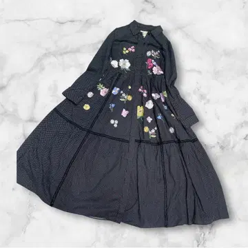 CHESTY 체크 무늬 꽃 자수 긴팔 셔츠 원피스