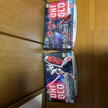 MSJ-06II 자쿠 II & RX-78-2 건담 세트