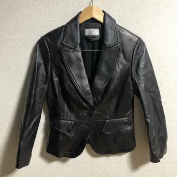 S.B 블랙 가죽 블레이저