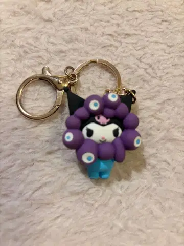 간사이 만박 산리오 미야쿠미야쿠 변신 키링 쿠로미