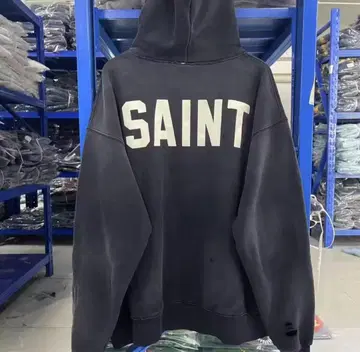 SAINT 로고 후드티