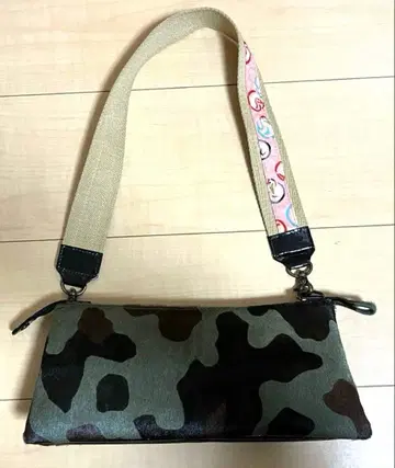 레어 KAOS 카오스 송치풍 카모플라주 핸드백 카모플라쥬 이탈리아 브랜드