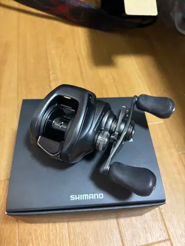 SHIMANO 22 반탐 오른손잡이