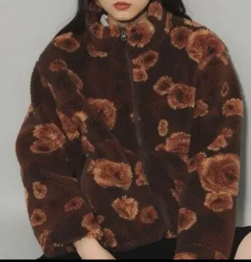 레이빔즈 플라워 자카드 보아 블루종