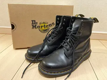 닥터마틴 1460 UK7 8홀 부츠