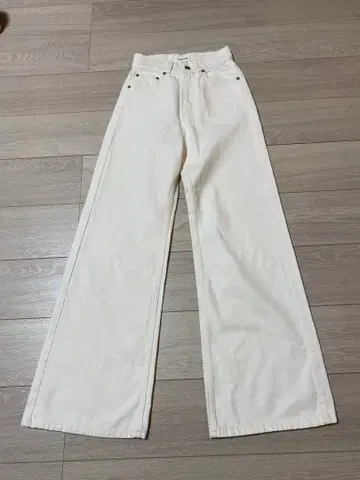 TOMWOOD CLAUDIA 데님 화이트