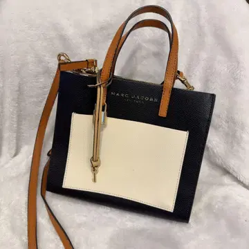 MARC JACOBS 가죽 핸드백